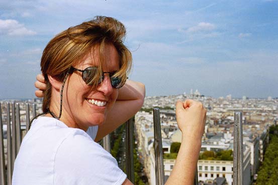 jackie at the arc de triomphe